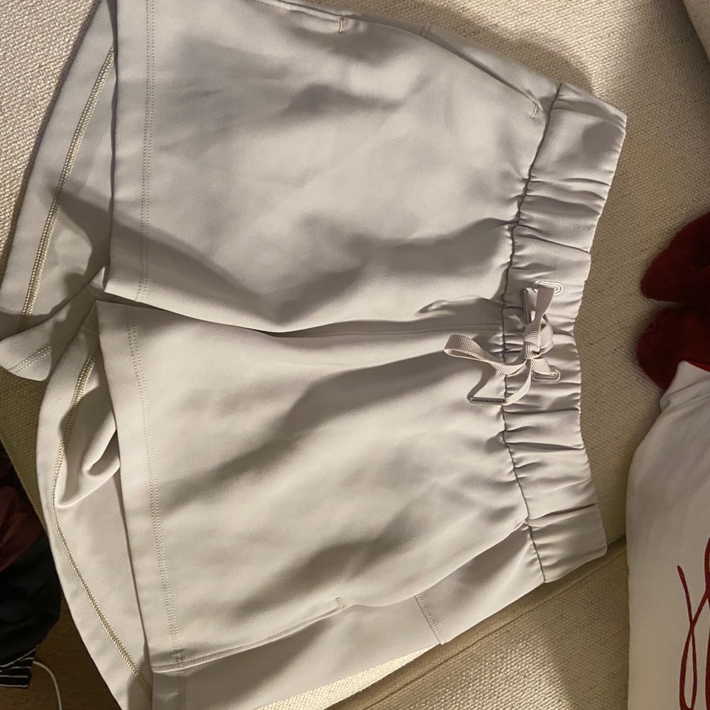 Lululemon “on the fly” short
